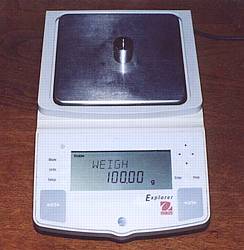 Explorer Toploading Balance Model E1B120